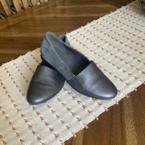 NWOT Women’s flats